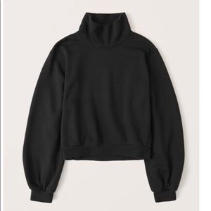 Abercrombie & Fitch Women’s
Turtleneck Sweatshirt